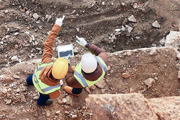Layanan PT Zulaikha Engineering Konsultan_0002_2 Geology & Mining